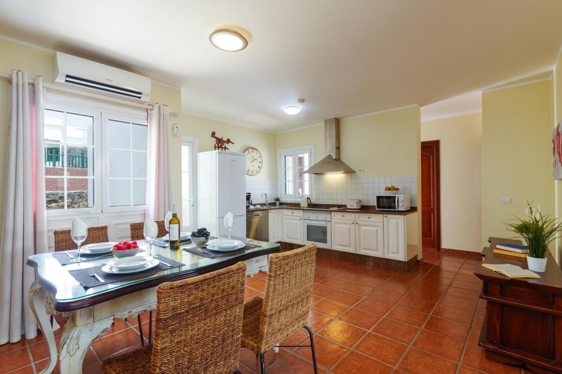 Villa Roca Negra By Villa Plus Playa Blanca  Bagian luar foto